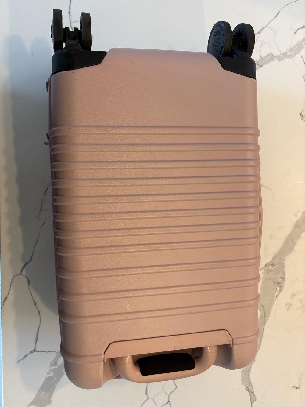 BEIS Small Carry On Roller in Atlas Pink - Picture 8 of 12